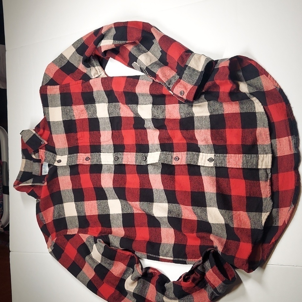 Croft & Barrow Red, Black and white Flannel Size M